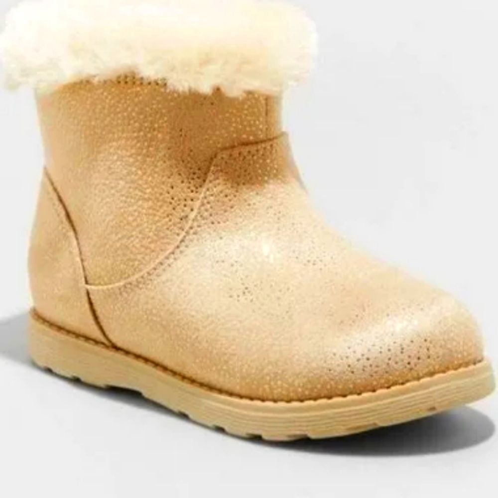 (77-4318) Cat & Jack Emani Zipper Slip-On Winter Boots Tan Sz 5